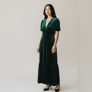 Gianni Bini Deep Green Velvet Maxi Dress